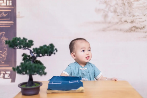 日照宝宝几个月开始吃米粉 日照宝宝几个月开始吃米粉